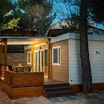 Mobile Amelie - Oaza Mira Feriehus