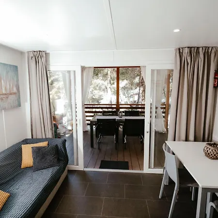 Holiday home Mobile Amelie *