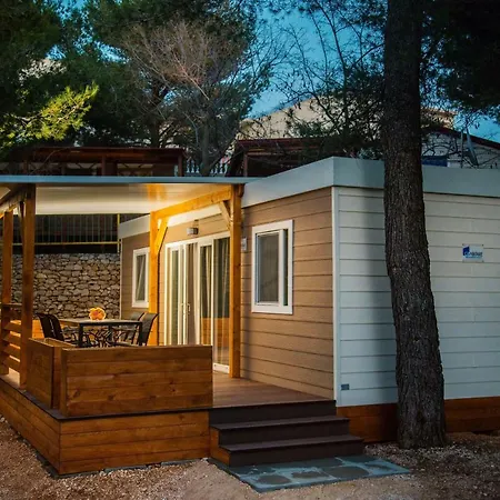 Mobile Amelie Holiday home